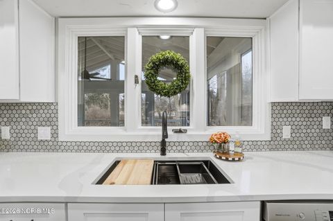 Tiny photo for 7350 Whispering Oak Drive, Sylvania, OH 43560 (MLS # 10002937)