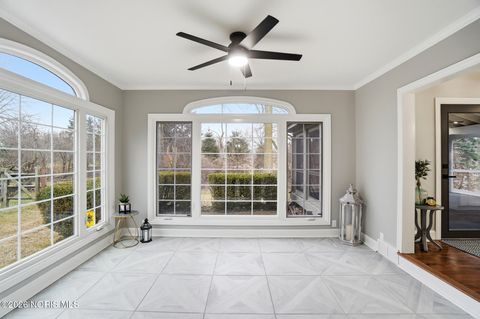 Tiny photo for 7350 Whispering Oak Drive, Sylvania, OH 43560 (MLS # 10002937)