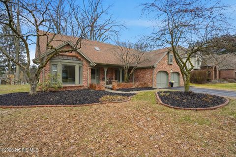 Tiny photo for 7350 Whispering Oak Drive, Sylvania, OH 43560 (MLS # 10002937)
