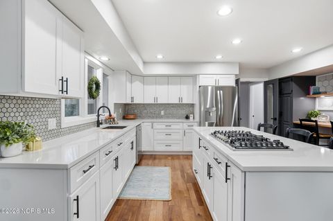 Tiny photo for 7350 Whispering Oak Drive, Sylvania, OH 43560 (MLS # 10002937)