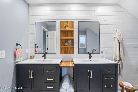 Tiny photo for 7350 Whispering Oak Drive, Sylvania, OH 43560 (MLS # 10002937)