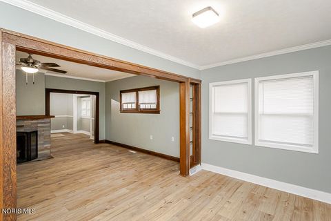 Tiny photo for 4119 N Haven Avenue, Toledo, OH 43612 (MLS # 10005064)