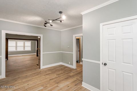 Tiny photo for 4119 N Haven Avenue, Toledo, OH 43612 (MLS # 10005064)