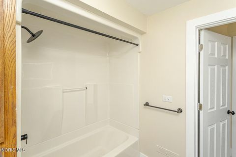 Tiny photo for 4119 N Haven Avenue, Toledo, OH 43612 (MLS # 10005064)