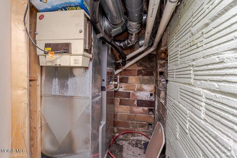 Tiny photo for 4119 N Haven Avenue, Toledo, OH 43612 (MLS # 10005064)