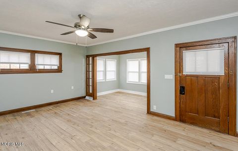 Tiny photo for 4119 N Haven Avenue, Toledo, OH 43612 (MLS # 10005064)