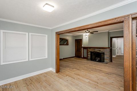 Tiny photo for 4119 N Haven Avenue, Toledo, OH 43612 (MLS # 10005064)