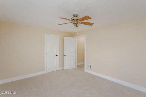 Tiny photo for 4119 N Haven Avenue, Toledo, OH 43612 (MLS # 10005064)