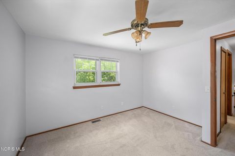 Tiny photo for 333 Danesmoor Road, Holland, OH 43528 (MLS # 10009988)