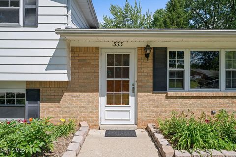 Tiny photo for 333 Danesmoor Road, Holland, OH 43528 (MLS # 10009988)