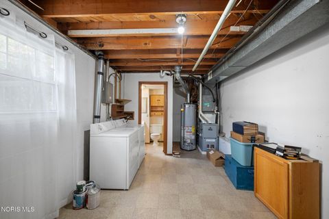 Tiny photo for 333 Danesmoor Road, Holland, OH 43528 (MLS # 10009988)