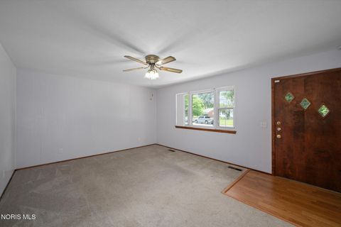 Tiny photo for 333 Danesmoor Road, Holland, OH 43528 (MLS # 10009988)