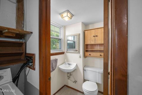 Tiny photo for 333 Danesmoor Road, Holland, OH 43528 (MLS # 10009988)
