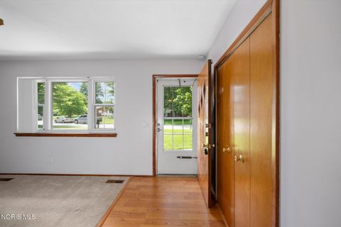 Tiny photo for 333 Danesmoor Road, Holland, OH 43528 (MLS # 10009988)