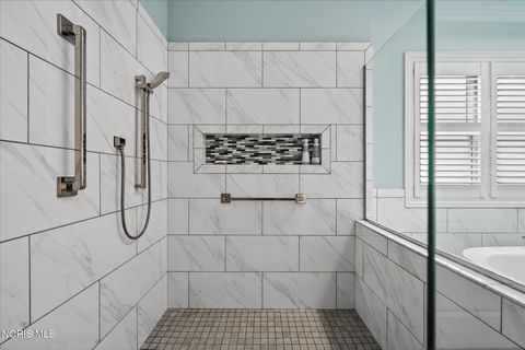 Tiny photo for 6742 Ridgewood Trail, Toledo, OH 43617 (MLS # 10006359)