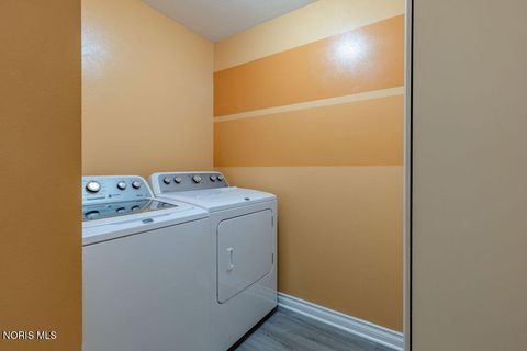 Tiny photo for 26364 Stillwater Drive, Perrysburg, OH 43551 (MLS # 10005595)