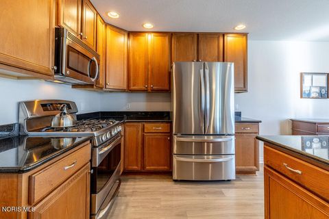 Tiny photo for 26364 Stillwater Drive, Perrysburg, OH 43551 (MLS # 10005595)