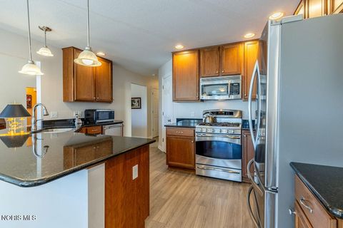 Tiny photo for 26364 Stillwater Drive, Perrysburg, OH 43551 (MLS # 10005595)