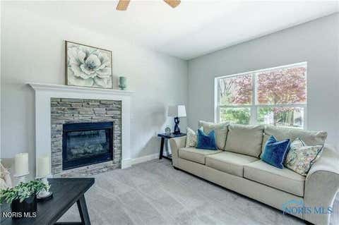 Tiny photo for 1045 Hickory Street, Perrysburg, OH 43551 (MLS # 10011173)