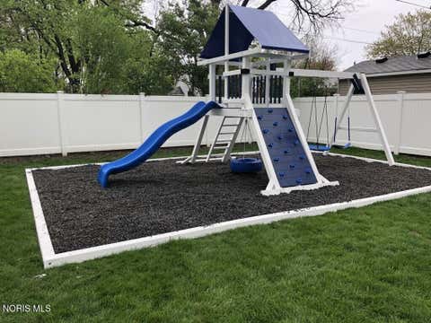 Tiny photo for 1045 Hickory Street, Perrysburg, OH 43551 (MLS # 10011173)