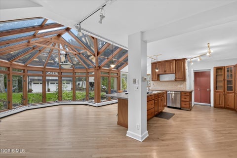 Tiny photo for 3426 Brookside Road, Ottawa Hills, OH 43606 (MLS # 10014713)