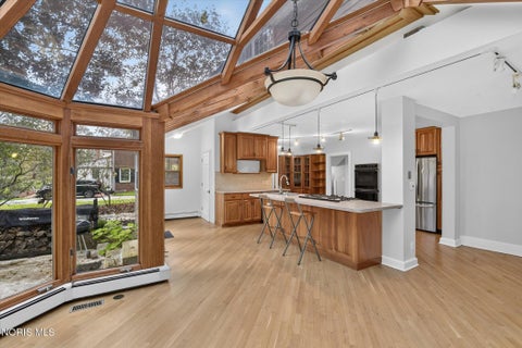 Tiny photo for 3426 Brookside Road, Ottawa Hills, OH 43606 (MLS # 10014713)
