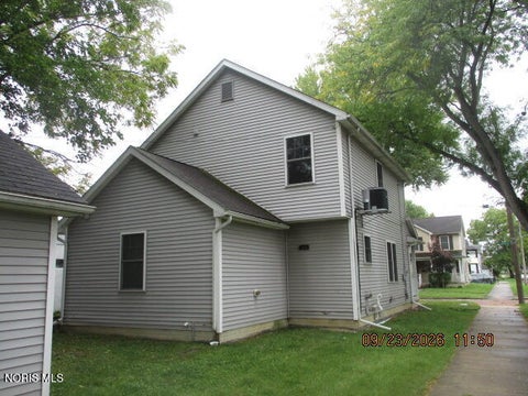 Tiny photo for 2020 Locust Street, Toledo, OH 43608 (MLS # 10013861)