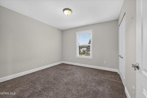 Tiny photo for 7703 Lonetree Court, Maumee, OH 43537 (MLS # 10014650)
