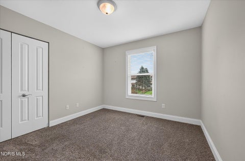 Tiny photo for 7703 Lonetree Court, Maumee, OH 43537 (MLS # 10014650)