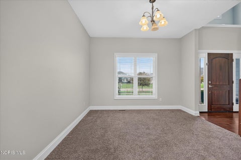 Tiny photo for 7703 Lonetree Court, Maumee, OH 43537 (MLS # 10014650)