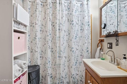 Tiny photo for 301 E 7th Street, Sycamore, OH 44882 (MLS # 10004987)