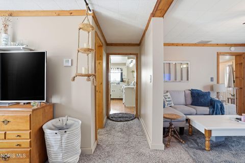 Tiny photo for 301 E 7th Street, Sycamore, OH 44882 (MLS # 10004987)