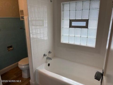 Tiny photo for 3726 Leybourn Avenue, Toledo, OH 43612 (MLS # 10003179)