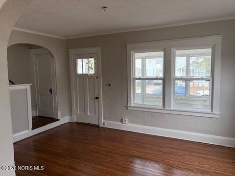 Tiny photo for 3726 Leybourn Avenue, Toledo, OH 43612 (MLS # 10003179)