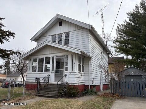 3726 Leybourn Avenue Toledo OH 43612