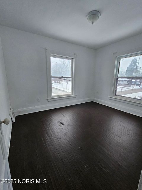 Tiny photo for 1026 Marmion Avenue, Toledo, OH 43607 (MLS # 10002093)