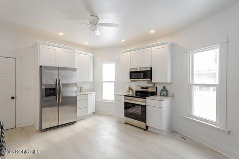 Tiny photo for 308 Monroe Street, Delta, OH 43515 (MLS # 10003365)