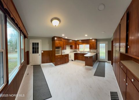 Tiny photo for 1736 Maple Ridge Road, North Fairfield, OH 44855 (MLS # 10001919)