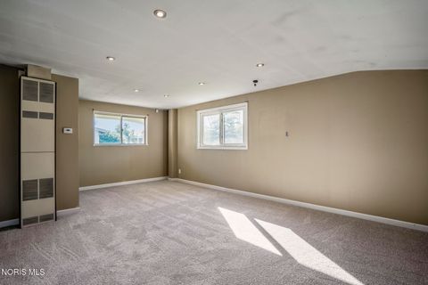 Tiny photo for 26933 Whiteside Drive, Perrysburg, OH 43551 (MLS # 10008411)
