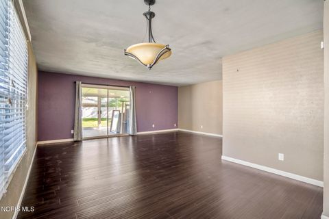 Tiny photo for 26933 Whiteside Drive, Perrysburg, OH 43551 (MLS # 10008411)