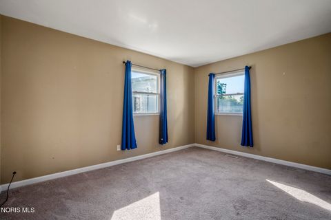 Tiny photo for 26933 Whiteside Drive, Perrysburg, OH 43551 (MLS # 10008411)
