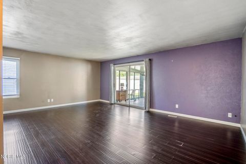 Tiny photo for 26933 Whiteside Drive, Perrysburg, OH 43551 (MLS # 10008411)
