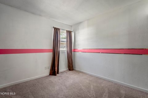 Tiny photo for 26933 Whiteside Drive, Perrysburg, OH 43551 (MLS # 10008411)