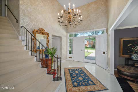 Tiny photo for 2060 Whitehall Rd RD, Ottawa Hills, OH 43606 (MLS # 10009627)