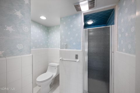 Tiny photo for 2060 Whitehall Rd RD, Ottawa Hills, OH 43606 (MLS # 10009627)