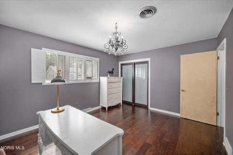 Tiny photo for 2060 Whitehall Rd RD, Ottawa Hills, OH 43606 (MLS # 10009627)