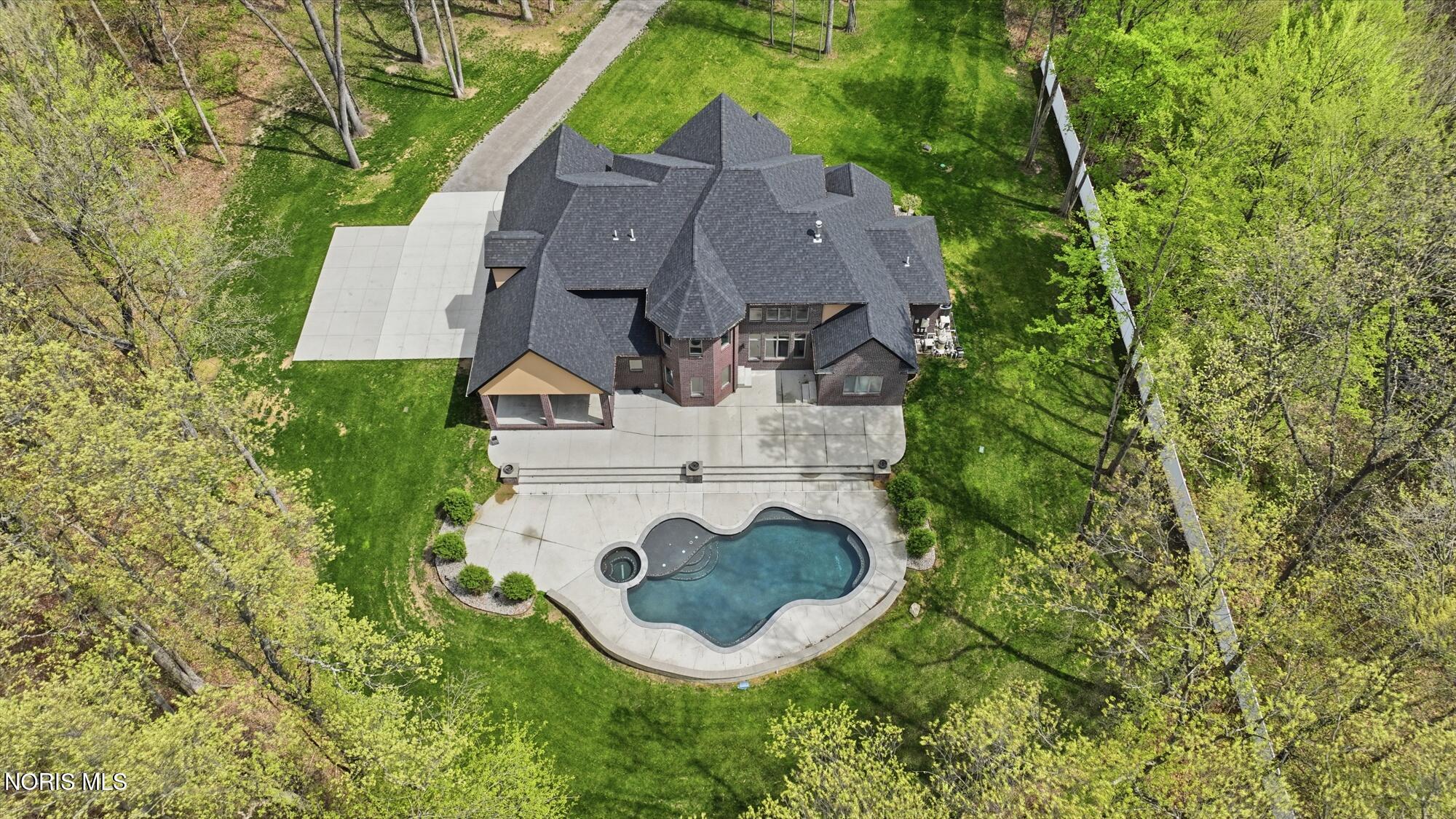2415 N Crissey Road