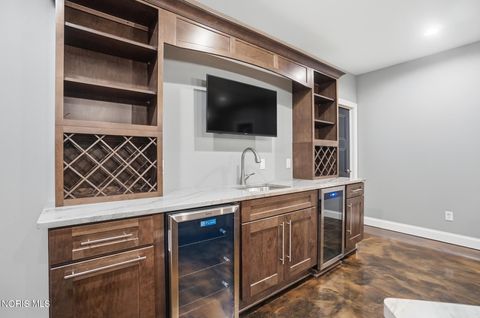 Tiny photo for 2415 N Crissey Road, Sylvania, OH 43560 (MLS # 10007069)