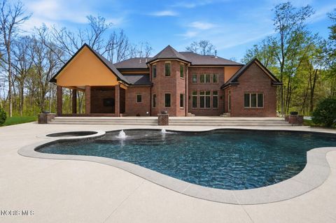 Tiny photo for 2415 N Crissey Road, Sylvania, OH 43560 (MLS # 10007069)