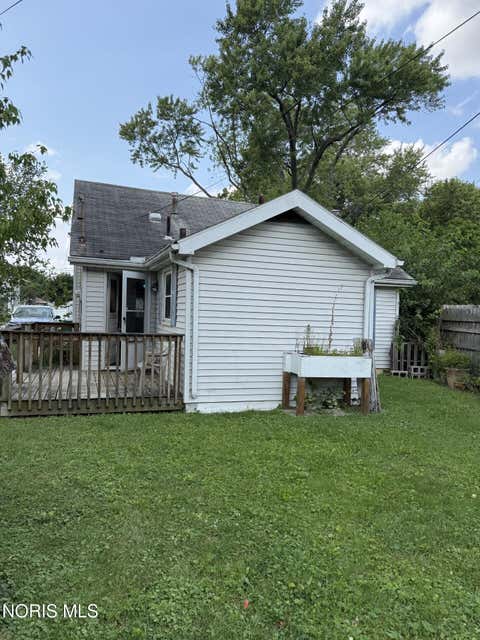 Tiny photo for 55 Roland Court, Rossford, OH 43460 (MLS # 10011609)